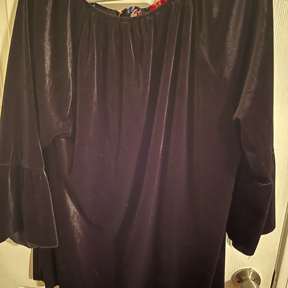 Pioneer Woman Top XXXL Black Velvet Peasant Keyhole Neck Bell Sleeve NWOT - Picture 2 of 2